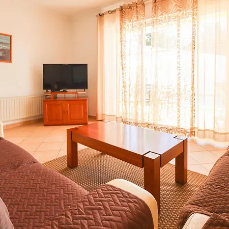 Villa Tio Pedro - Swimming Pool - For Families- By Bedzy *